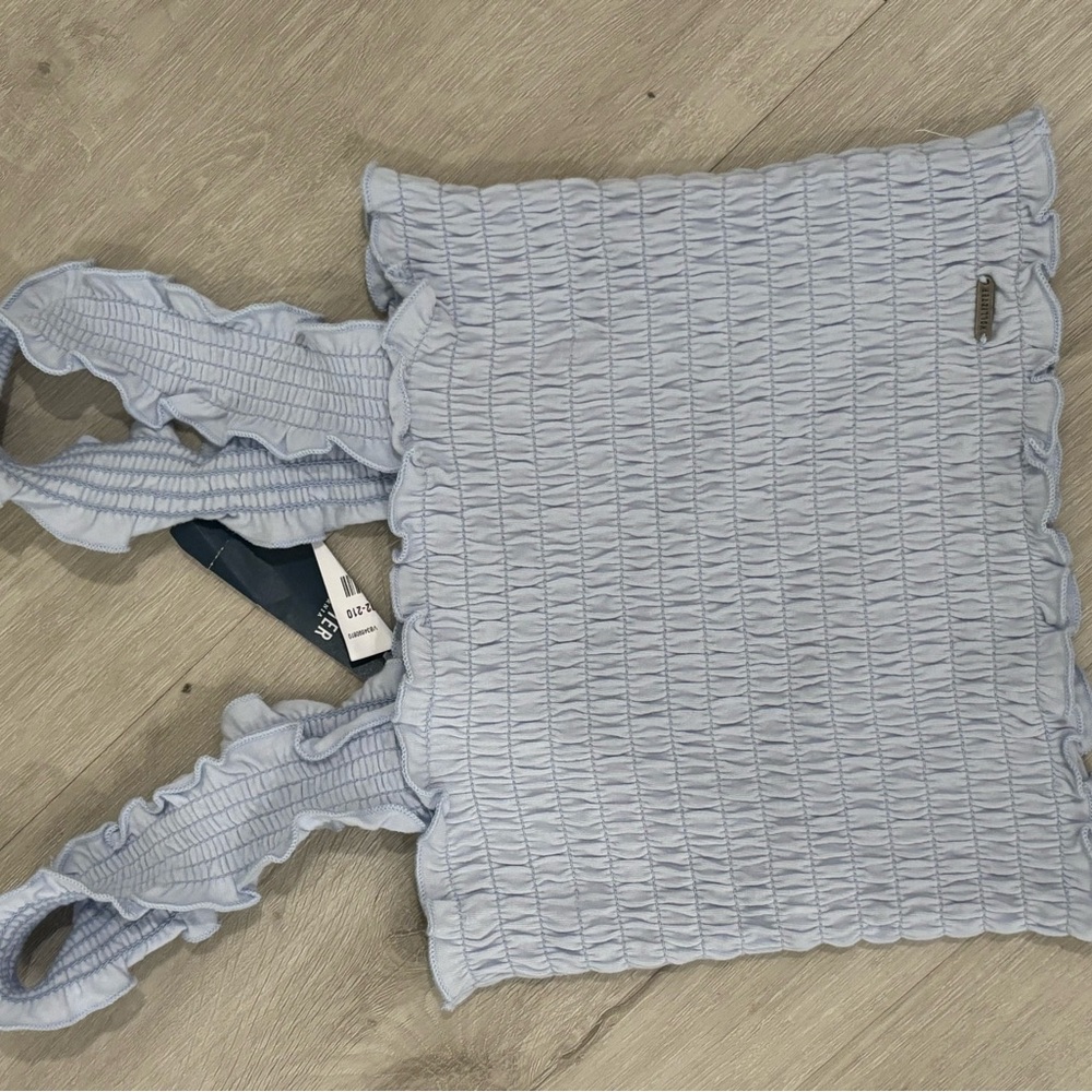 Hollister blue top